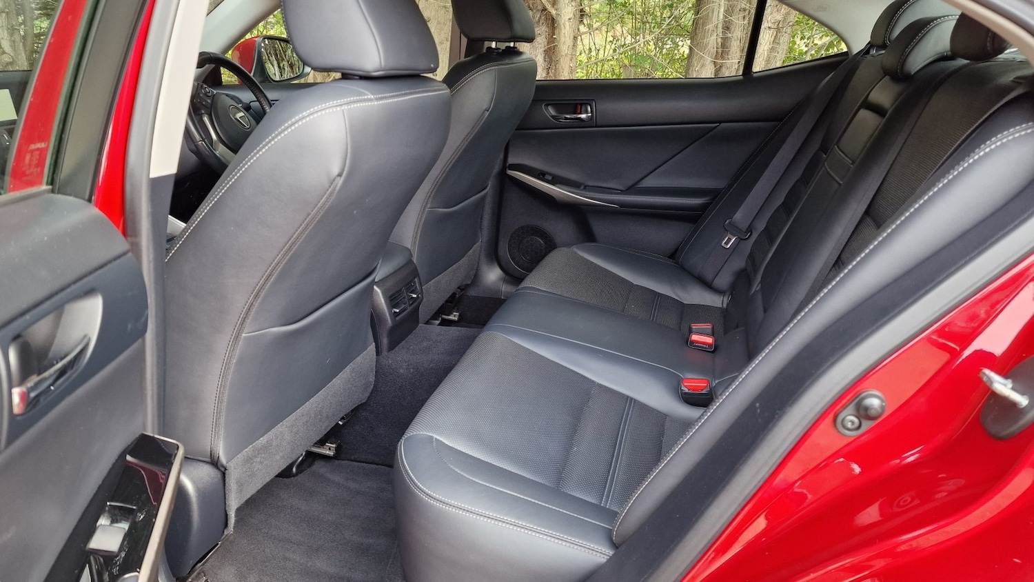 Used Lexus IS 2016 for sale - 76387368: Photo 23