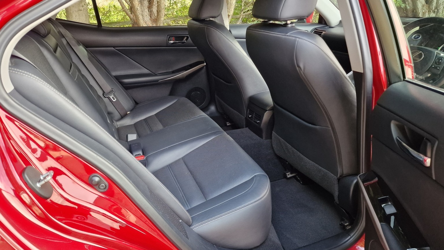 Used Lexus IS 2016 for sale - 76387368: Photo 7