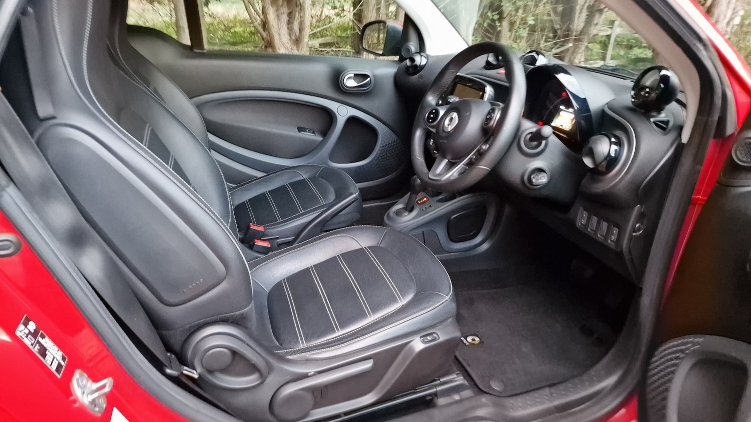 Used smart fortwo 2016 for sale - 76643412: Photo 6