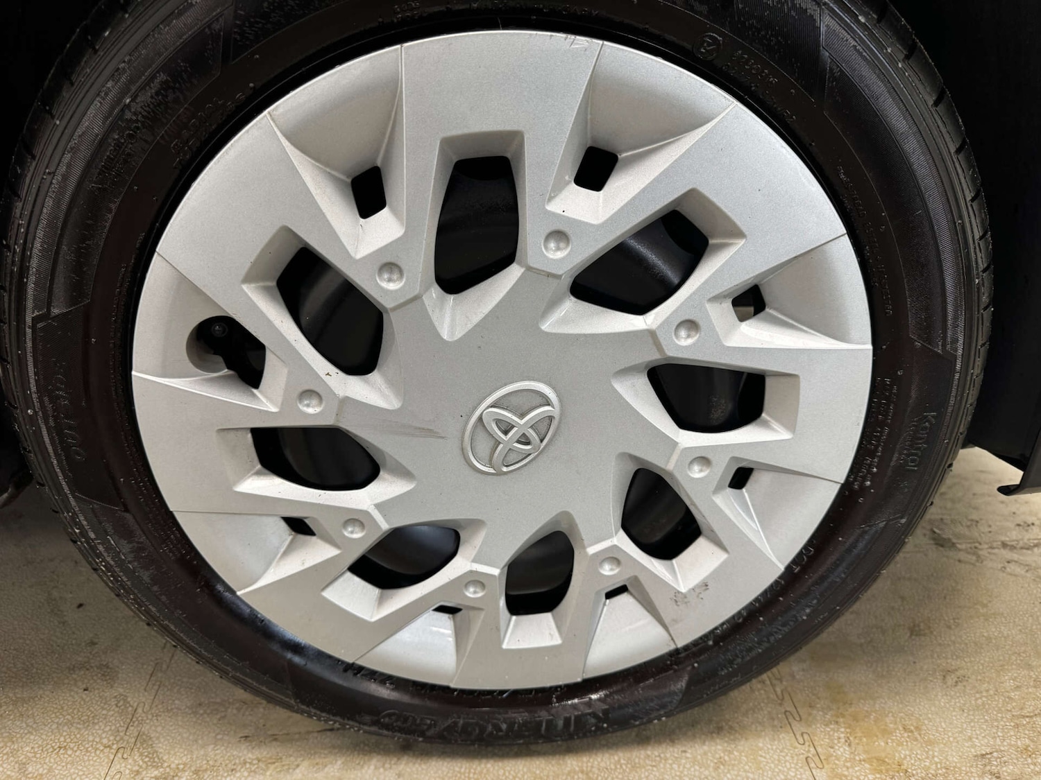 Used Toyota AYGO 2021 for sale - 77145097: Photo 11