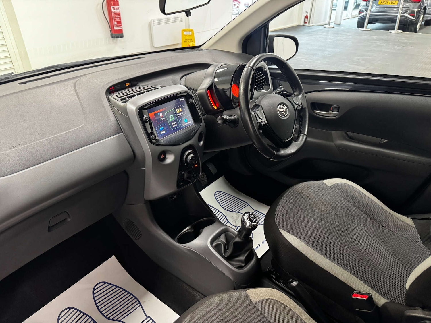 Used Toyota AYGO 2021 for sale - 77145097: Photo 12