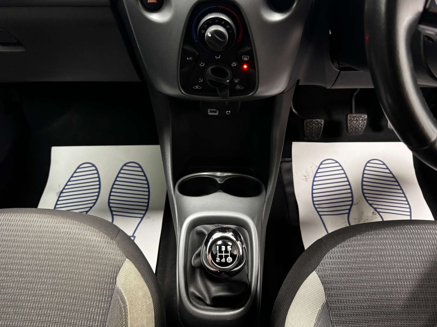 Used Toyota AYGO 2021 for sale - 77145097: Photo 16