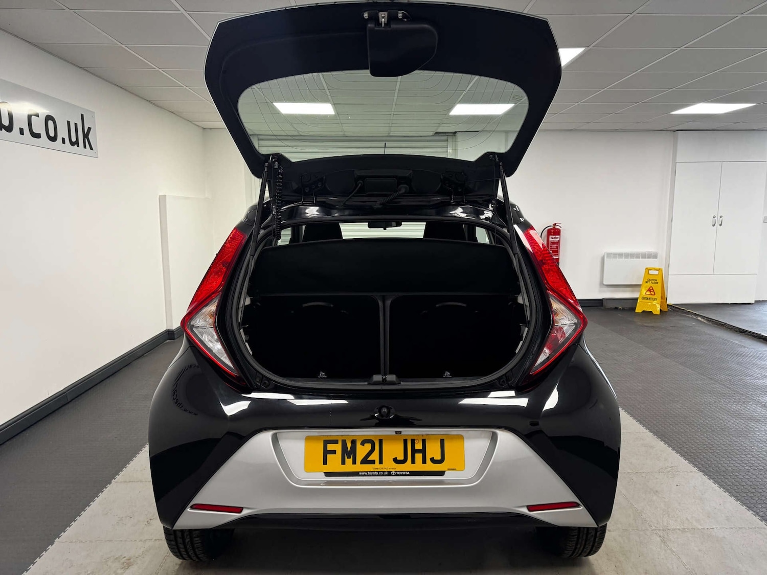 Used Toyota AYGO 2021 for sale - 77145097: Photo 26