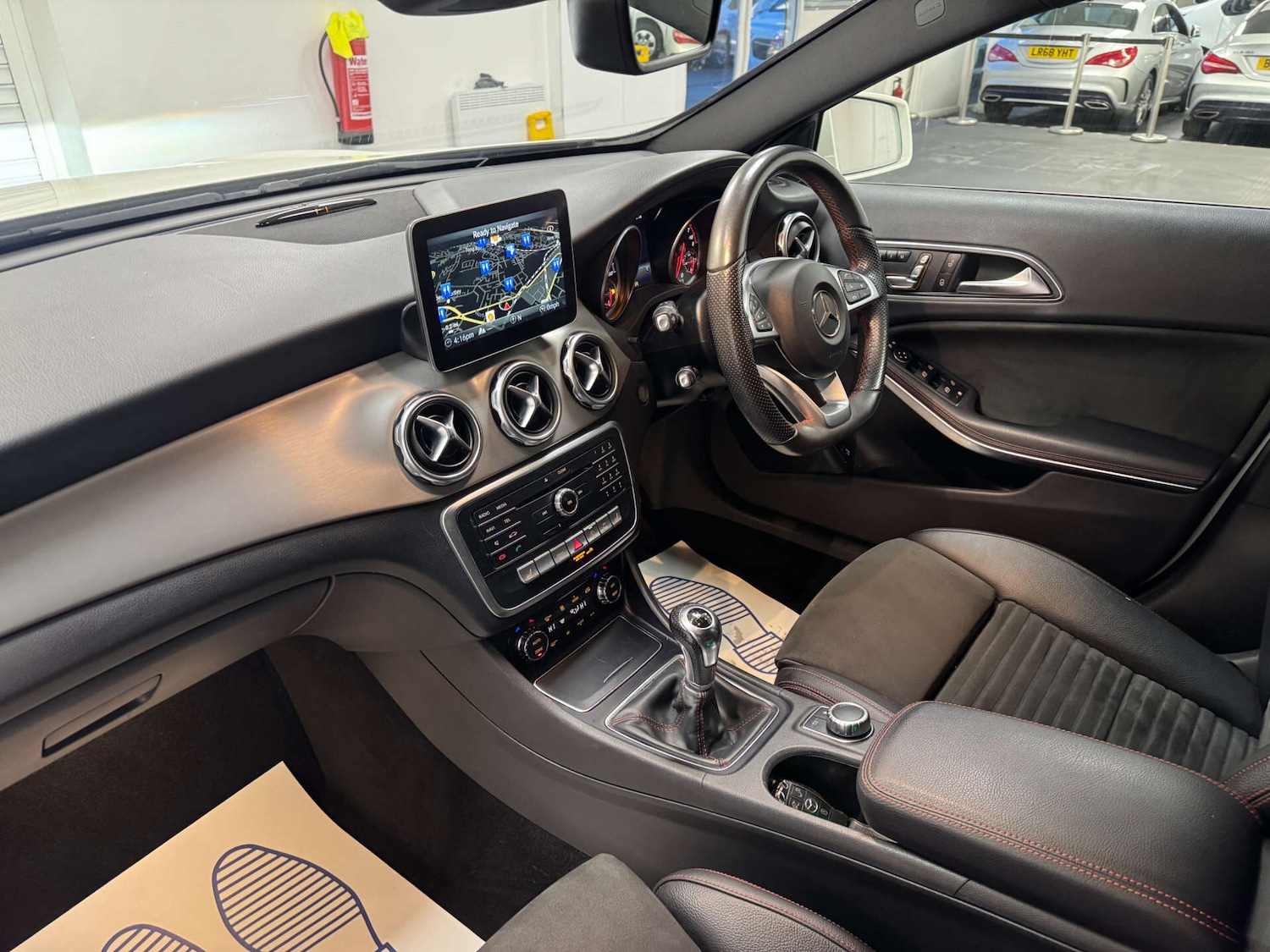 Used Mercedes-Benz GLA 2017 for sale - 77137078: Photo 11