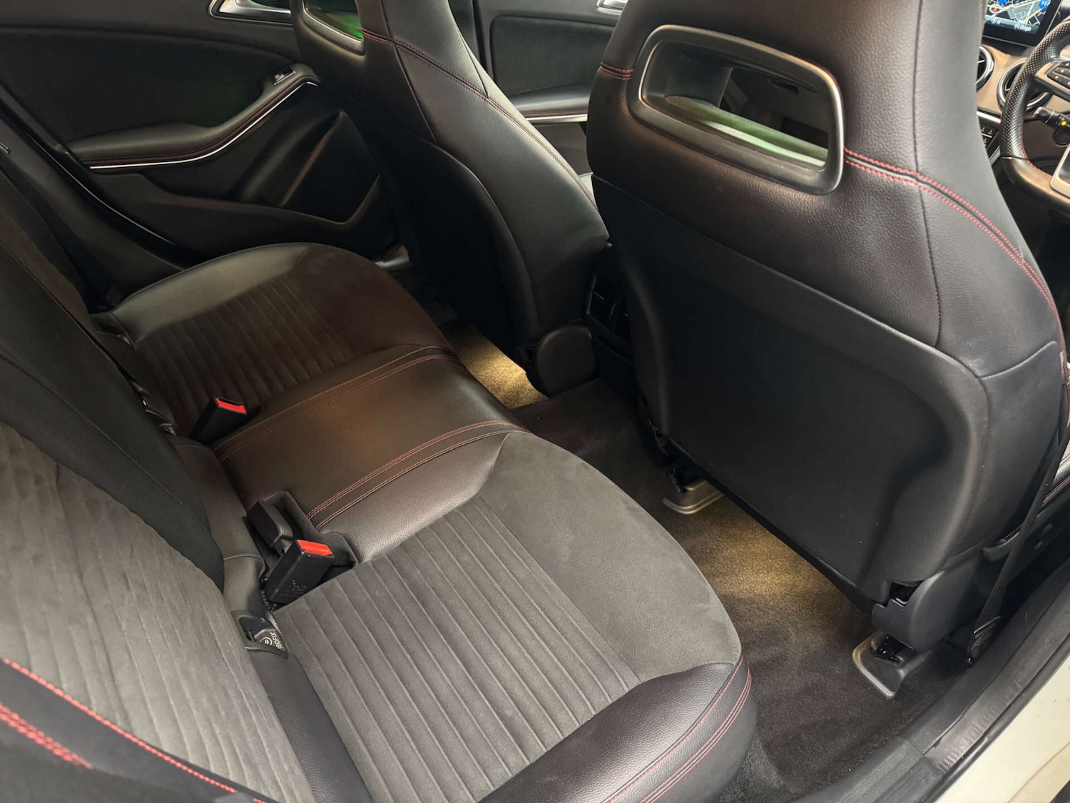 Used Mercedes-Benz GLA 2017 for sale - 77137078: Photo 33