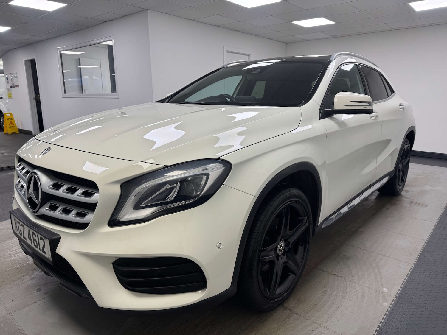 Used Mercedes-Benz GLA 2017 for sale - 77137078: Photo 6