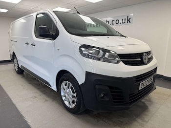 Vauxhall Vivaro feature image