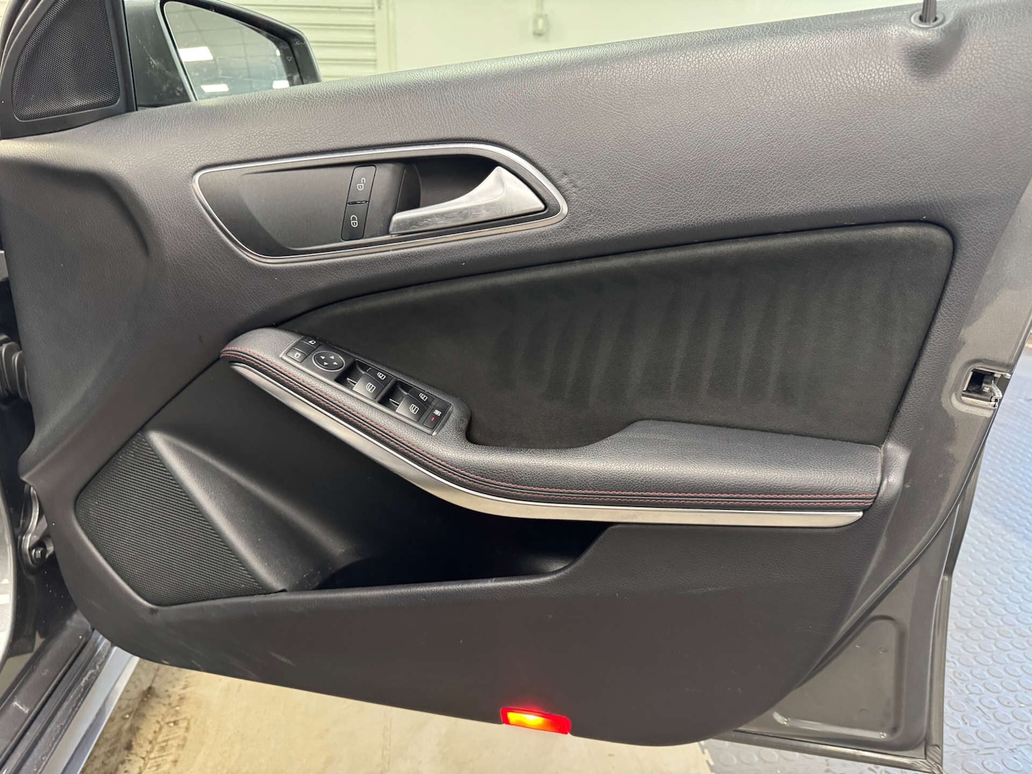 Used Mercedes-Benz A-Class 2017 for sale - 77145113: Photo 38