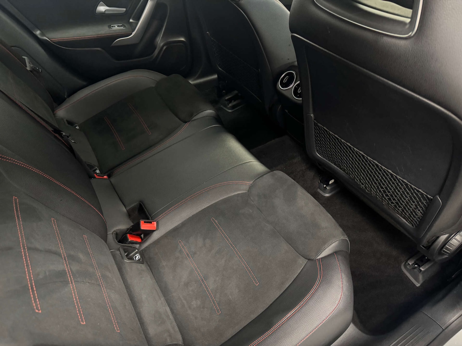 Used Mercedes-Benz A-Class 2018 for sale - 77654369: Photo 33