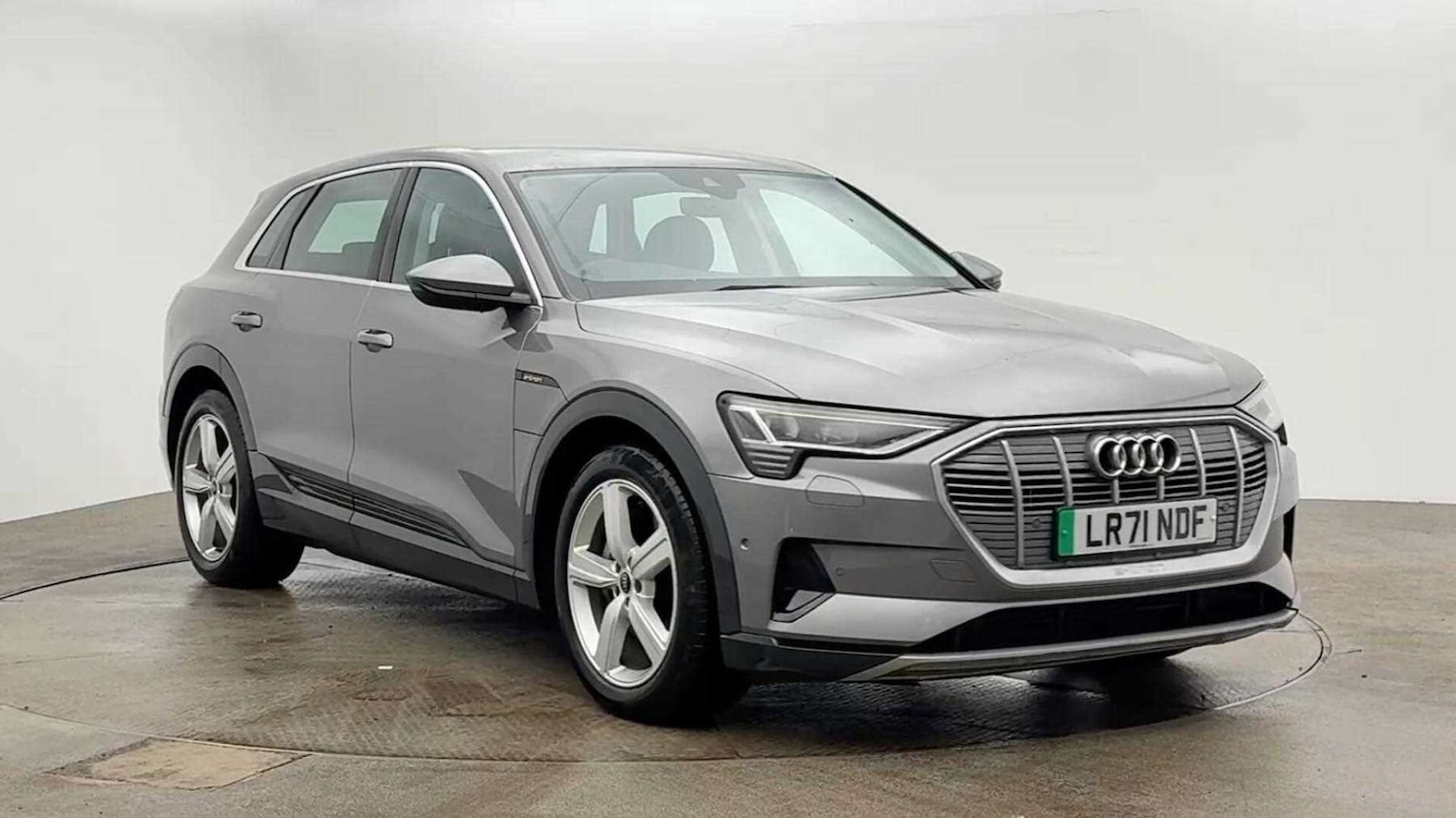 Used Audi e-tron 2021 for sale - 78218070: Photo 1