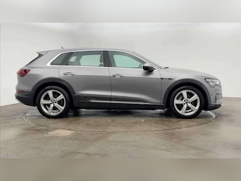 Used Audi e-tron 2021 for sale - 78218070: Photo