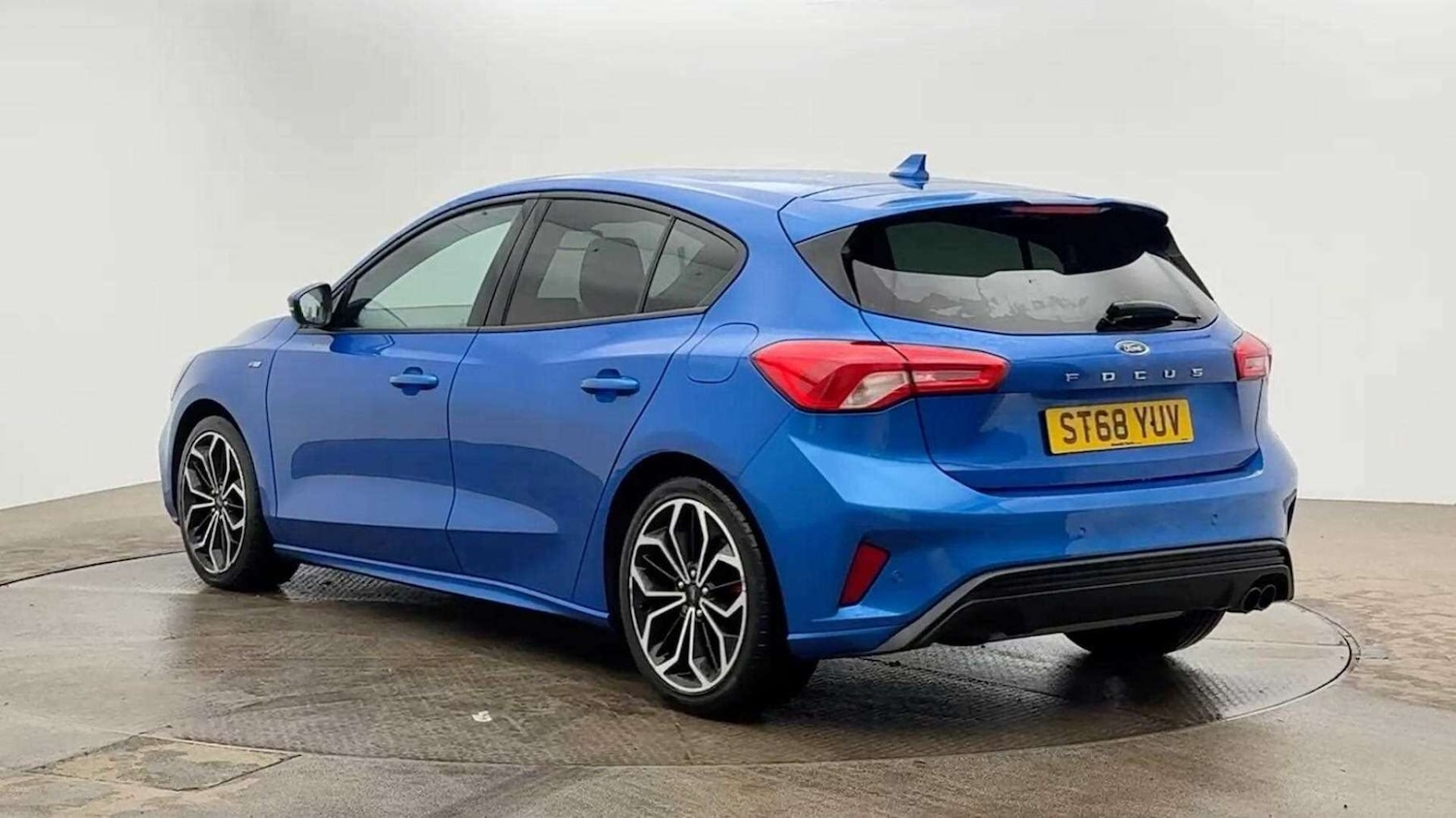 Used Ford Focus 2018 for sale - 77764145: Photo 3