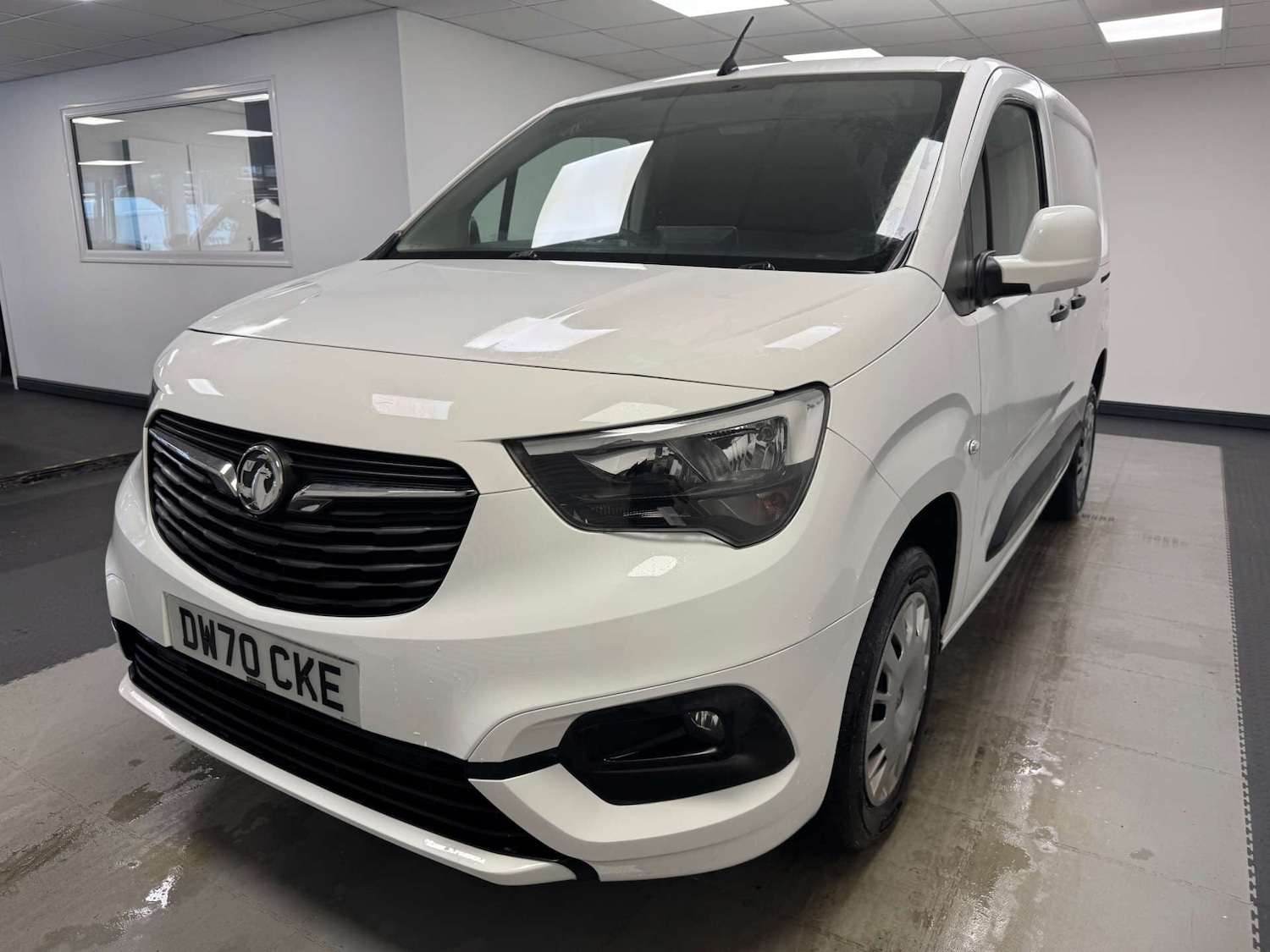 Used Vauxhall Combo 2021 for sale - 77145115: Photo 5