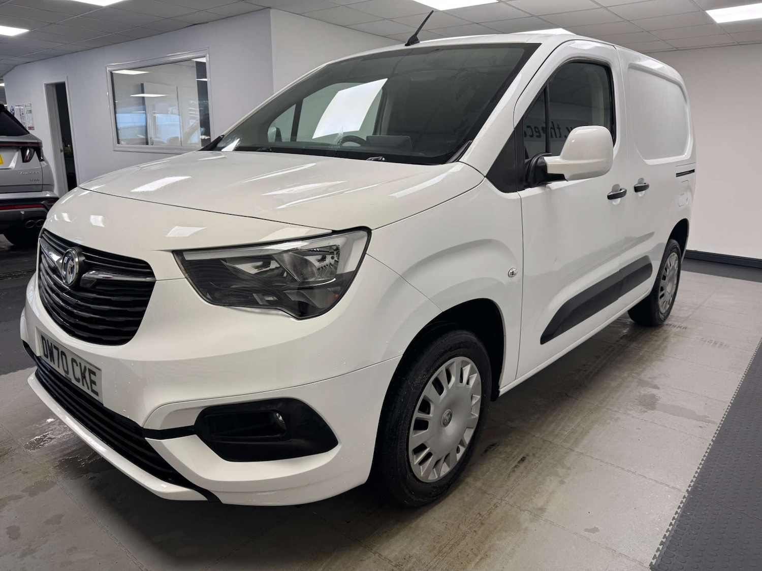 Used Vauxhall Combo 2021 for sale - 77145115: Photo 6