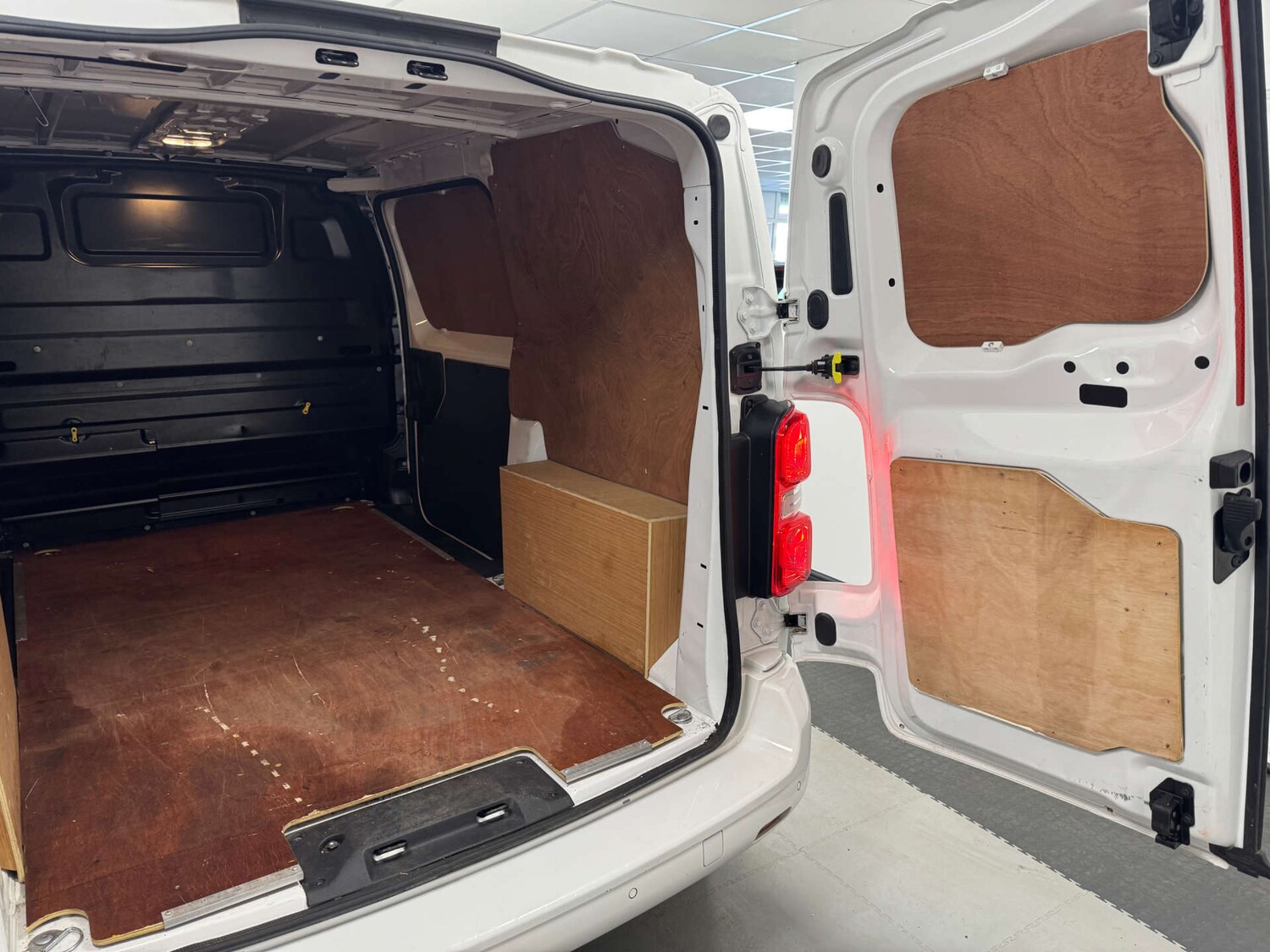 Used Vauxhall Vivaro 2021 for sale - 78106221: Photo 29