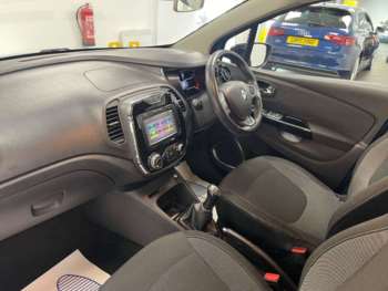 Used Renault Captur 2016 for sale - 75408261: Photo