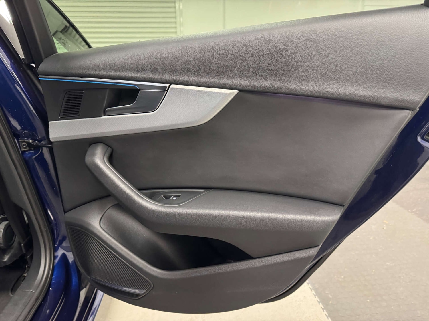 Used Audi A4 2021 for sale - 77137085: Photo 32