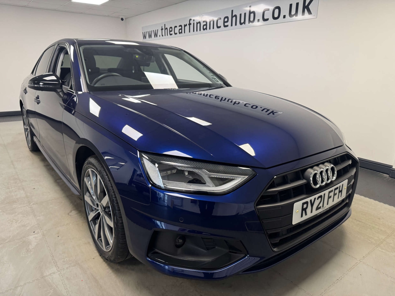 Used Audi A4 2021 for sale - 77137085: Photo 4