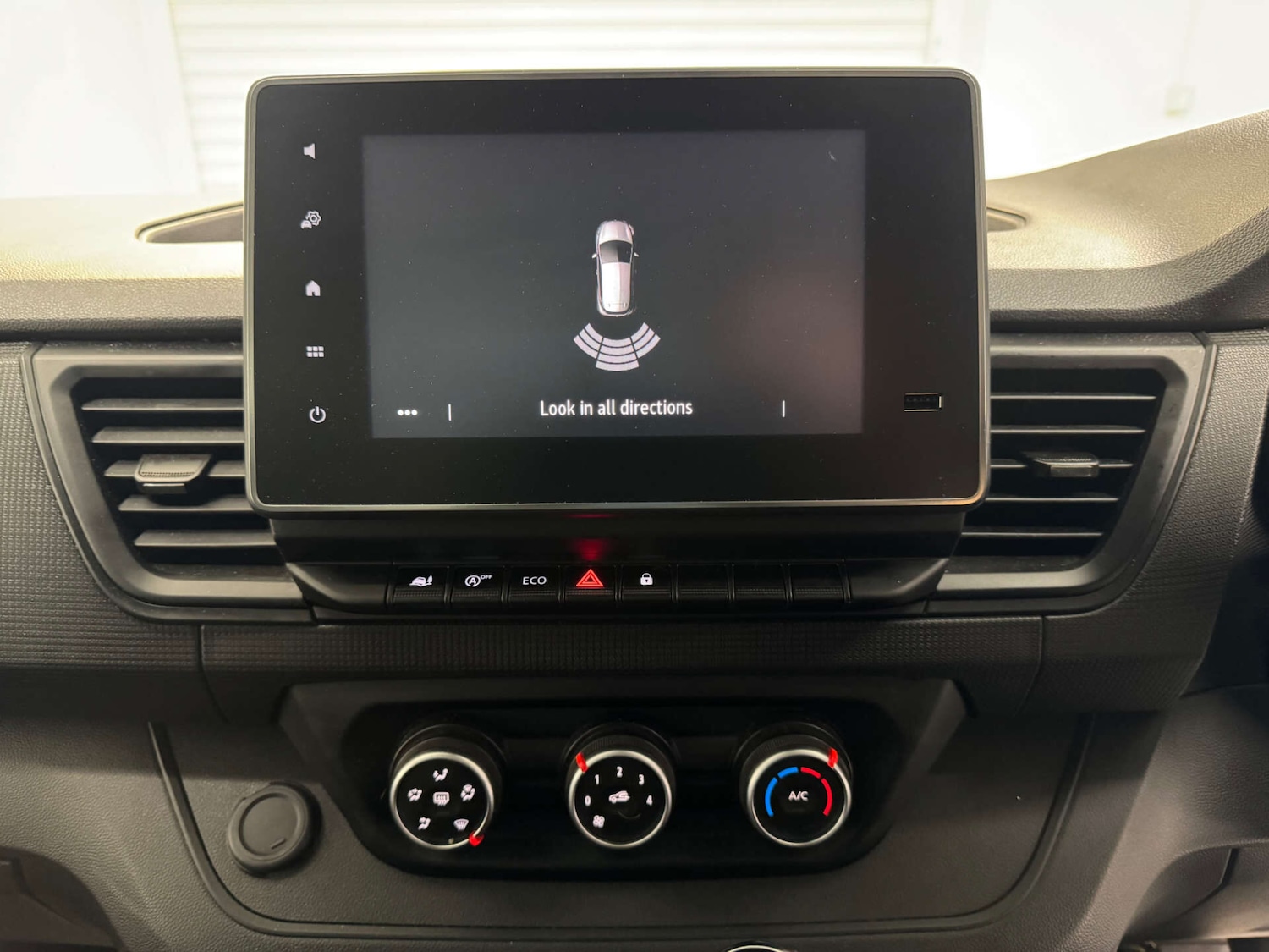 Used Renault Trafic 2022 for sale - 77145101: Photo 16