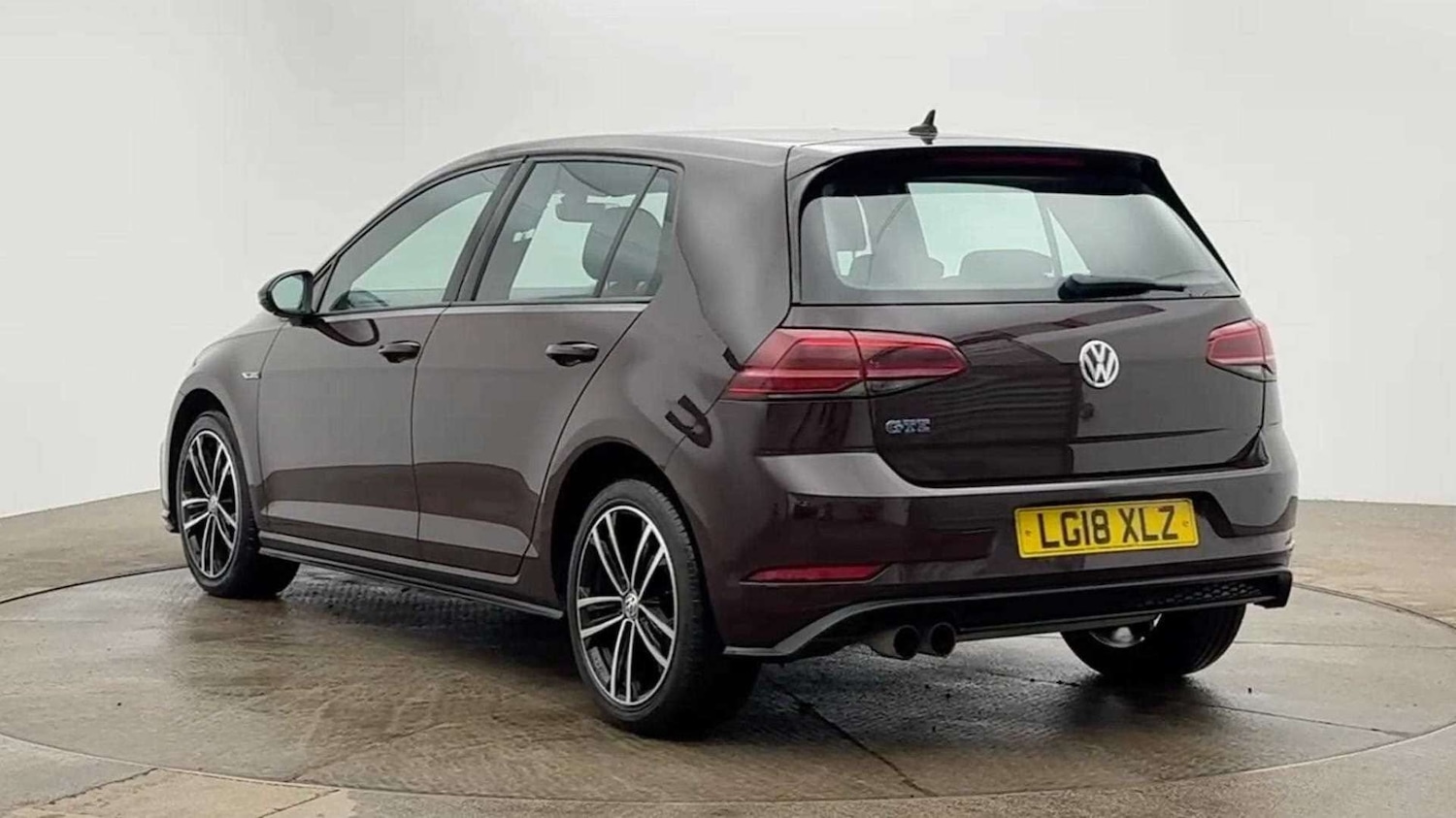 Used Volkswagen Golf 2018 for sale - 78090844: Photo 3