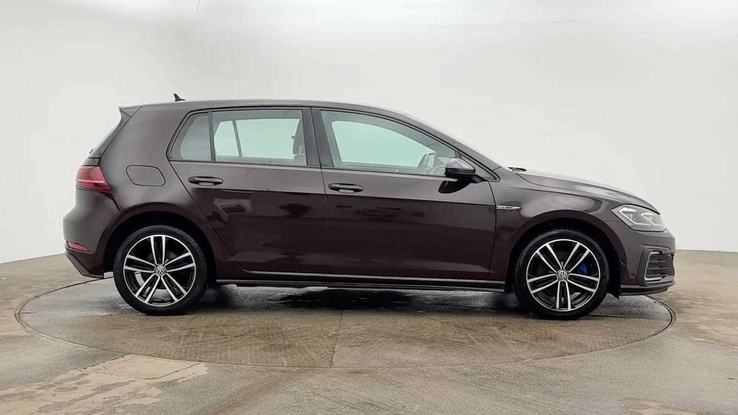 Used Volkswagen Golf 2018 for sale - 78090844: Photo 4