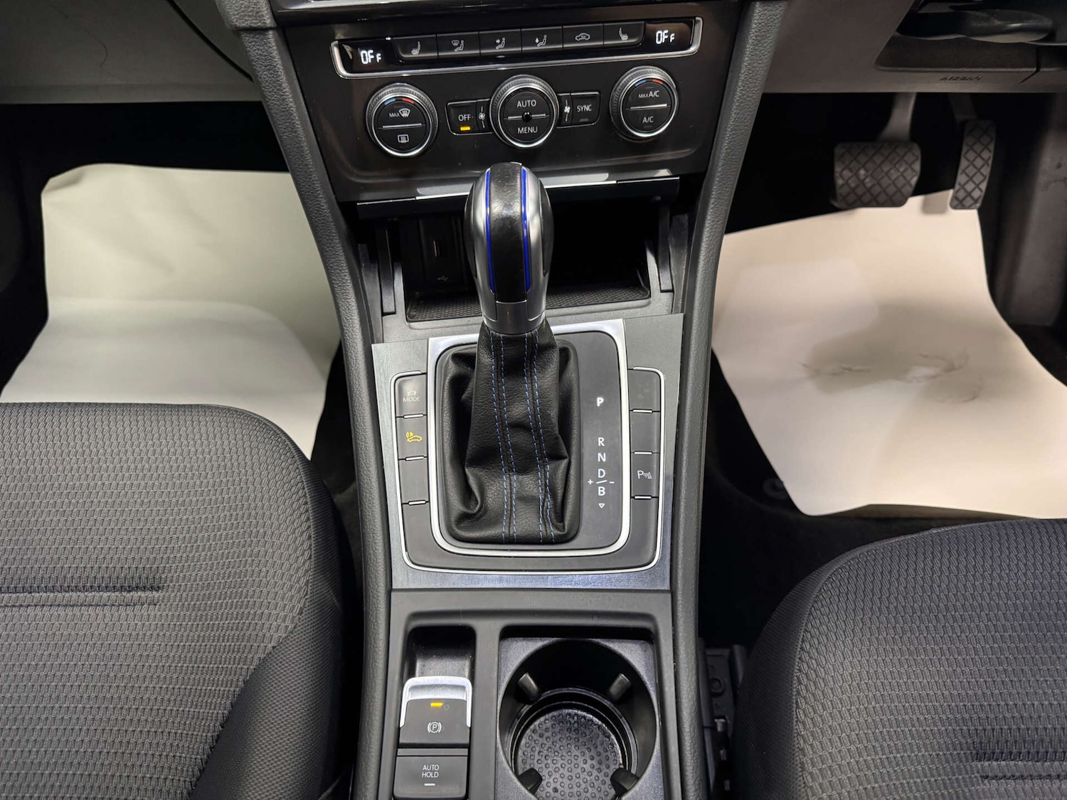 Used Volkswagen Golf 2019 for sale - 77805072: Photo 15