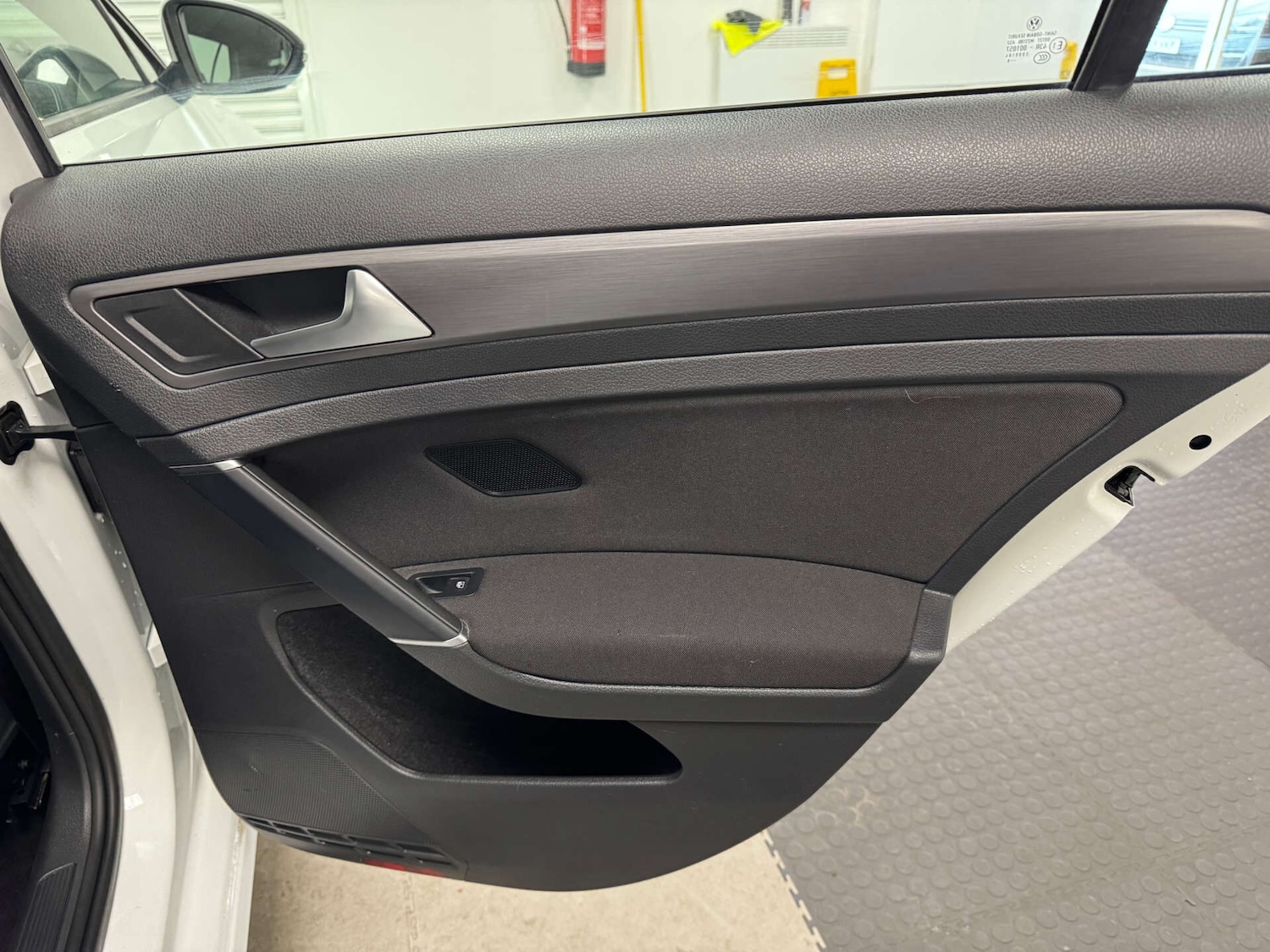 Used Volkswagen Golf 2019 for sale - 77805072: Photo 35