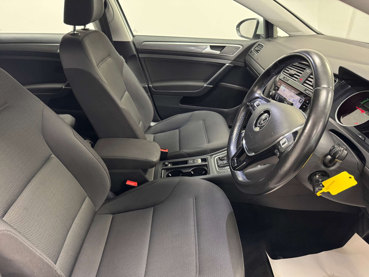 Used Volkswagen Golf 2019 for sale - 77805072: Photo 37