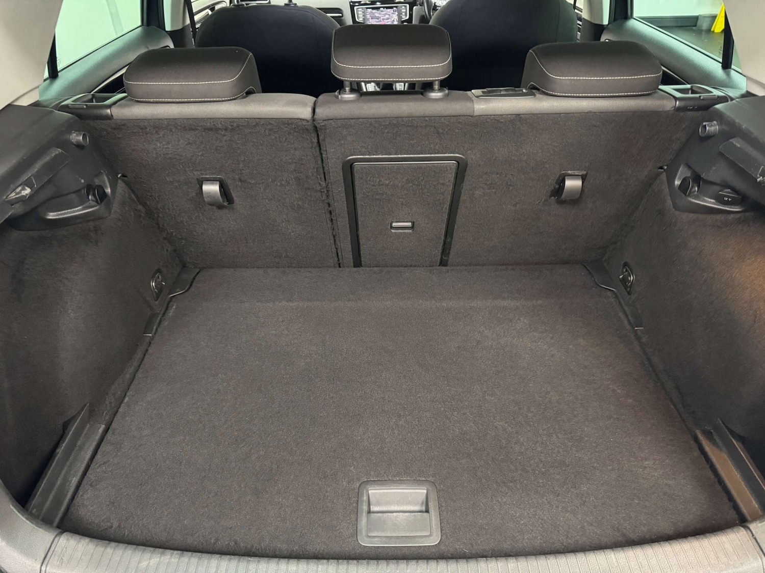 Used Volkswagen Golf 2016 for sale - 77137101: Photo 29