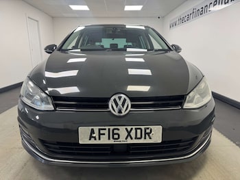 Used Volkswagen Golf 2016 for sale - 77137101: Photo