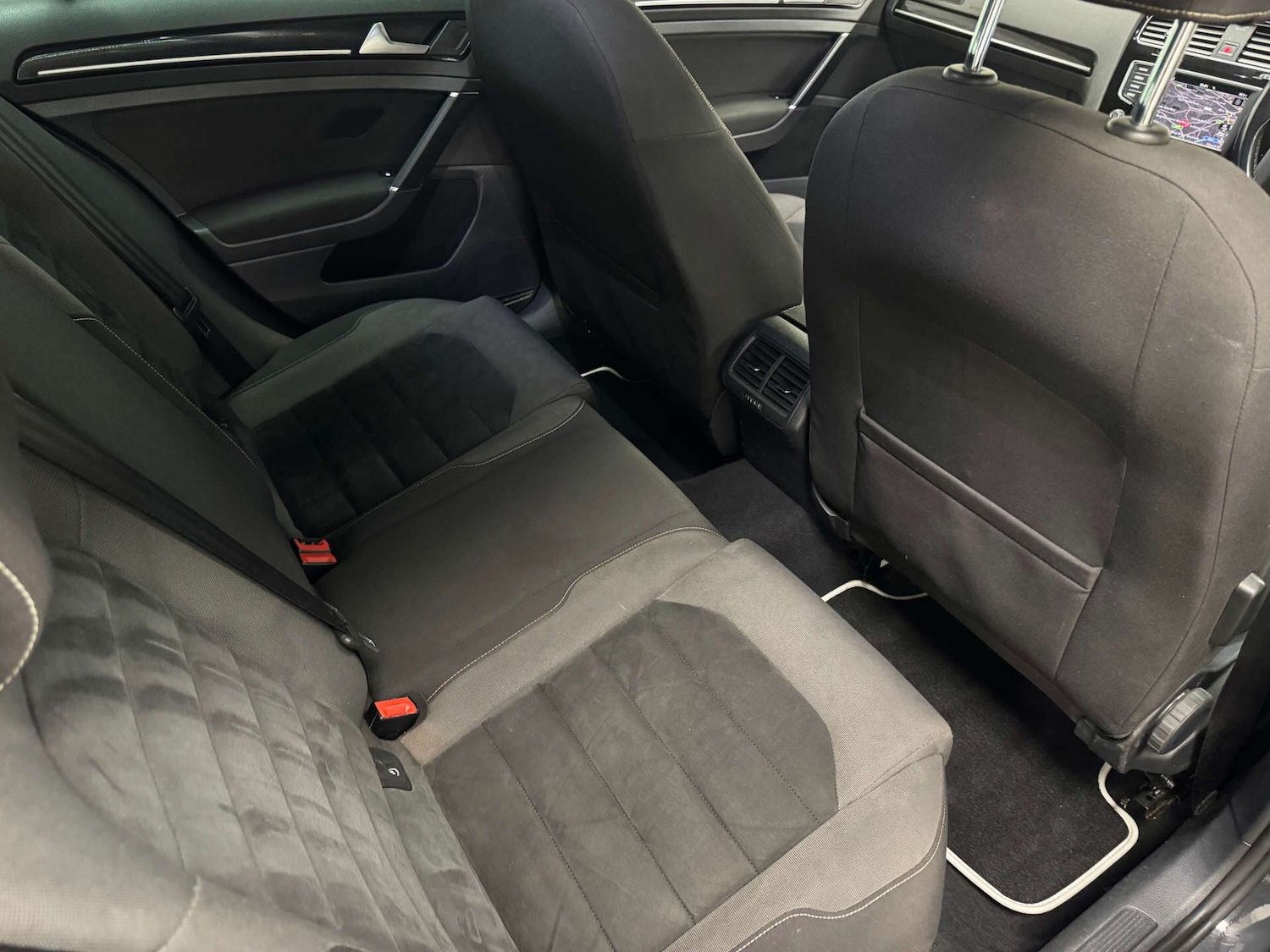 Used Volkswagen Golf 2016 for sale - 77137101: Photo 33