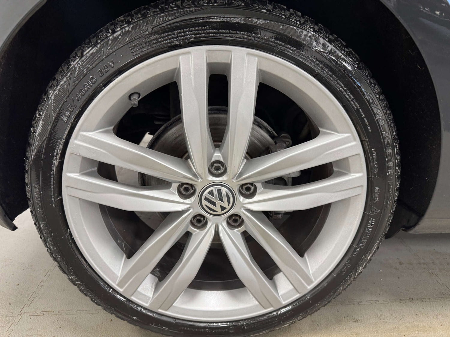 Used Volkswagen Golf 2016 for sale - 77137101: Photo 9