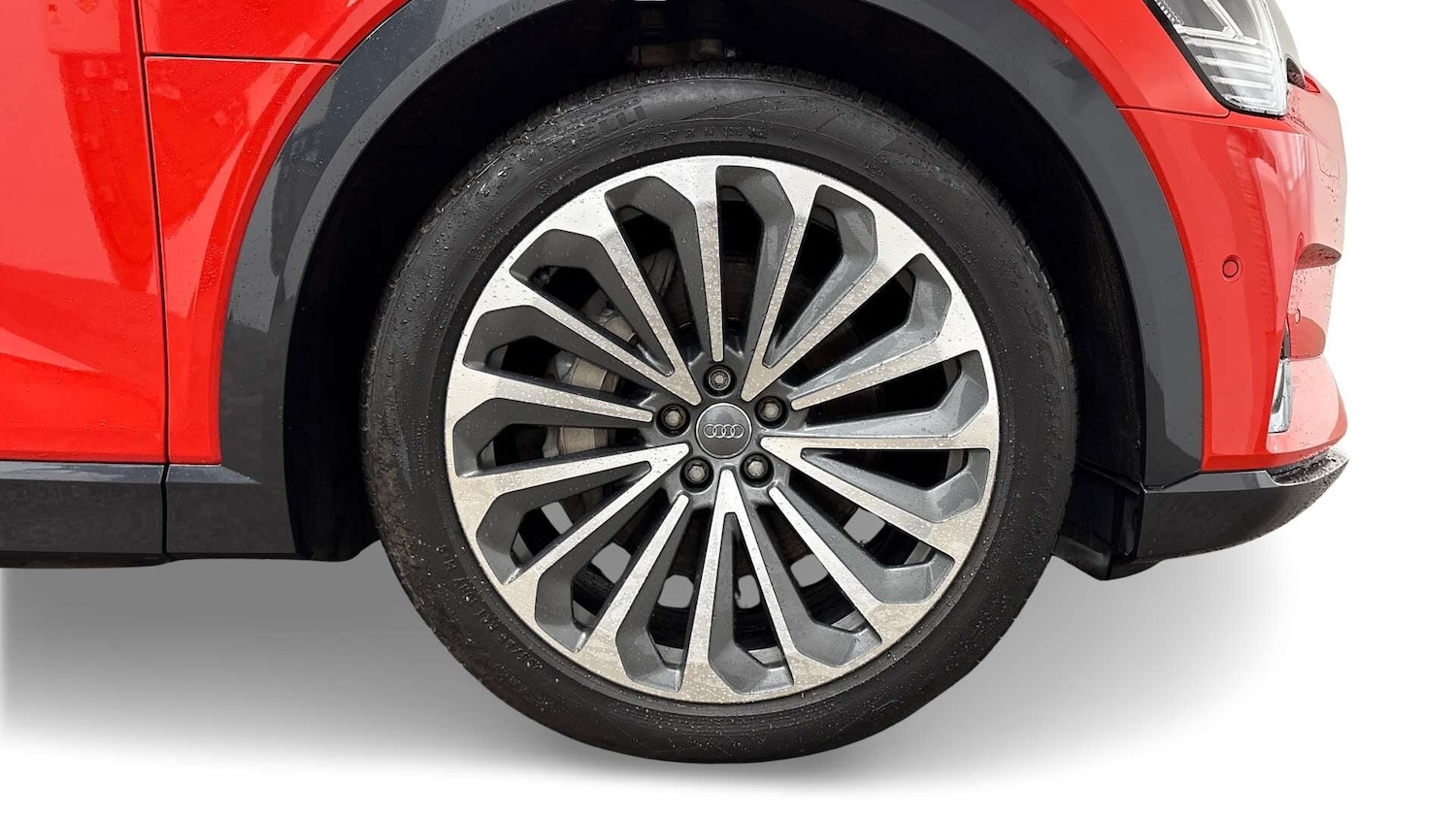 Used Audi e-tron 2019 for sale - 77493828: Photo 4