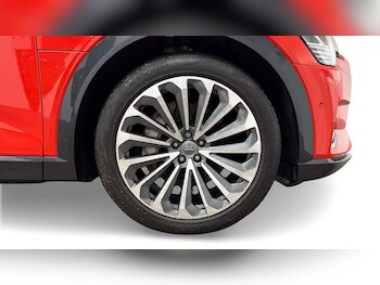 Used Audi e-tron 2019 for sale - 77493828: Photo
