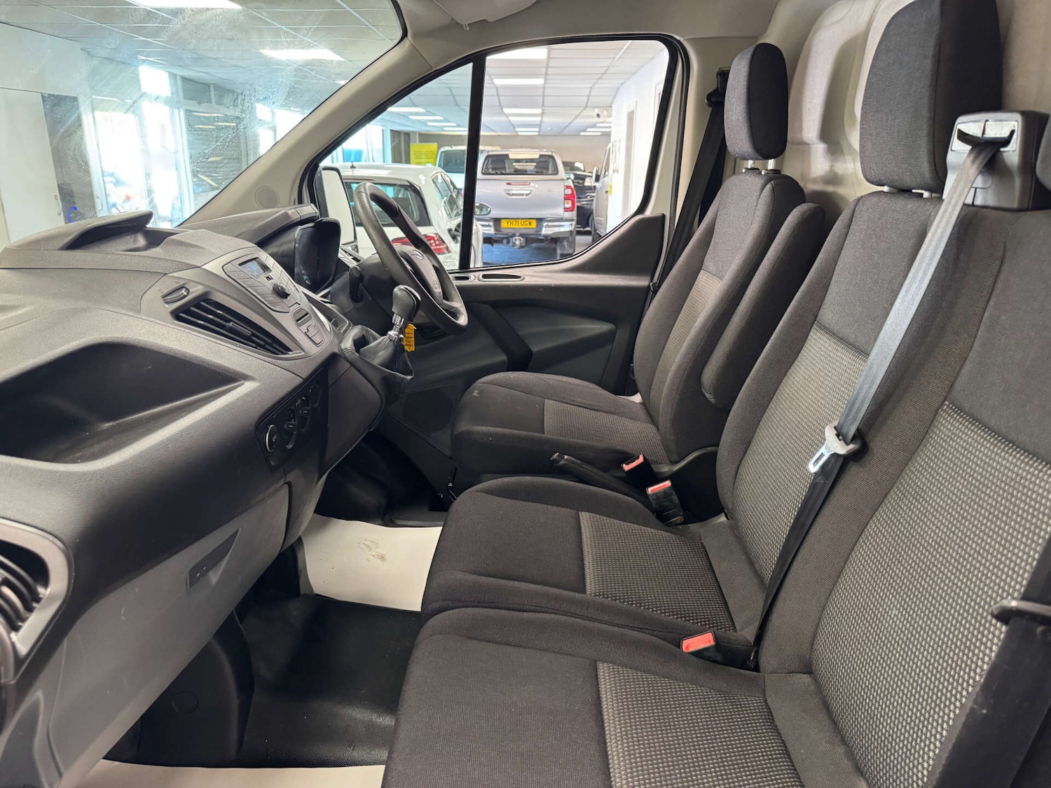 Used Ford Transit Custom 2017 for sale - 77931009: Photo 17