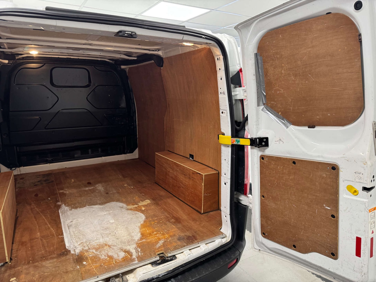 Used Ford Transit Custom 2017 for sale - 77931009: Photo 27