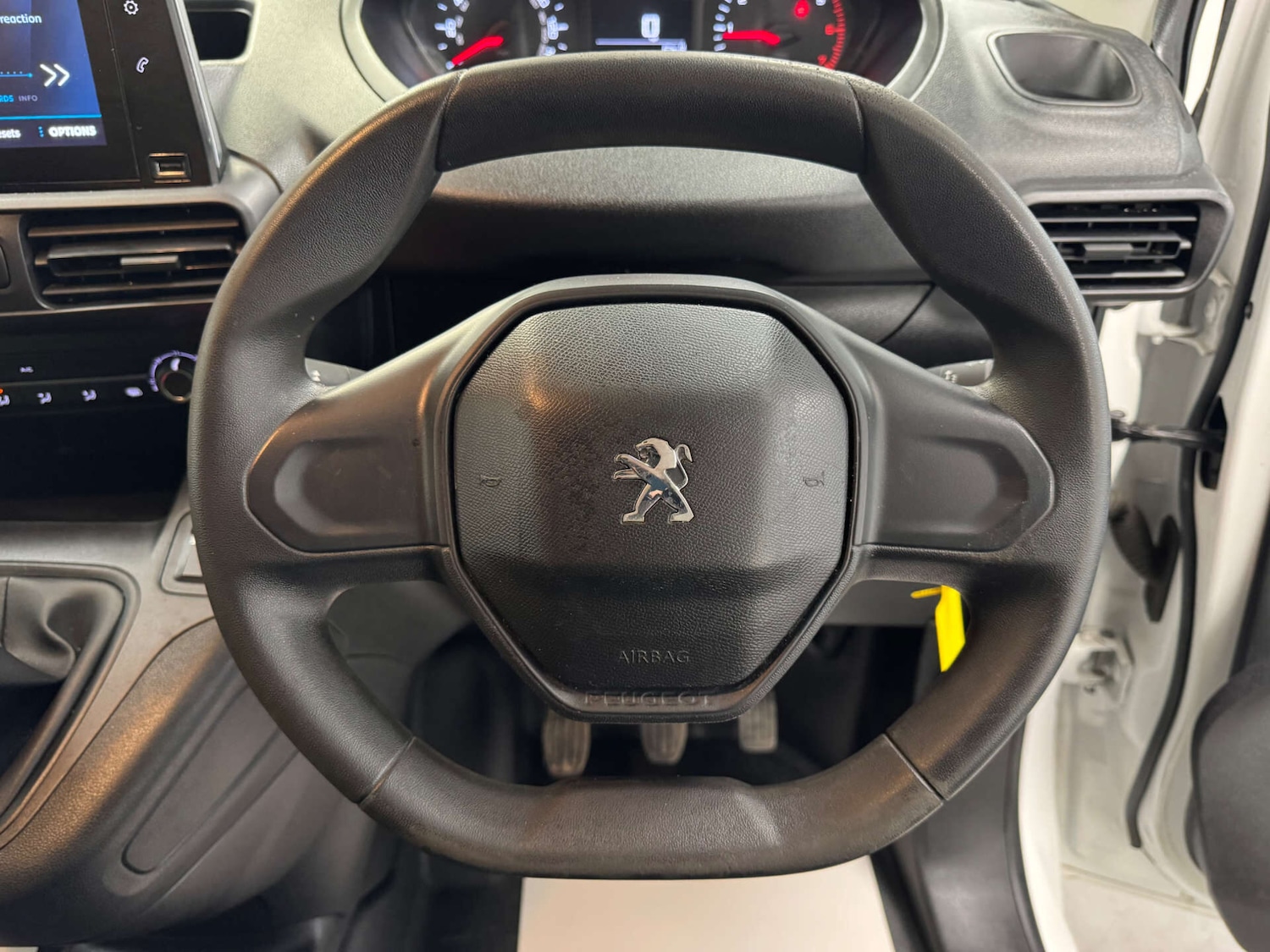 Used Peugeot Partner 2019 for sale - 77931006: Photo 12