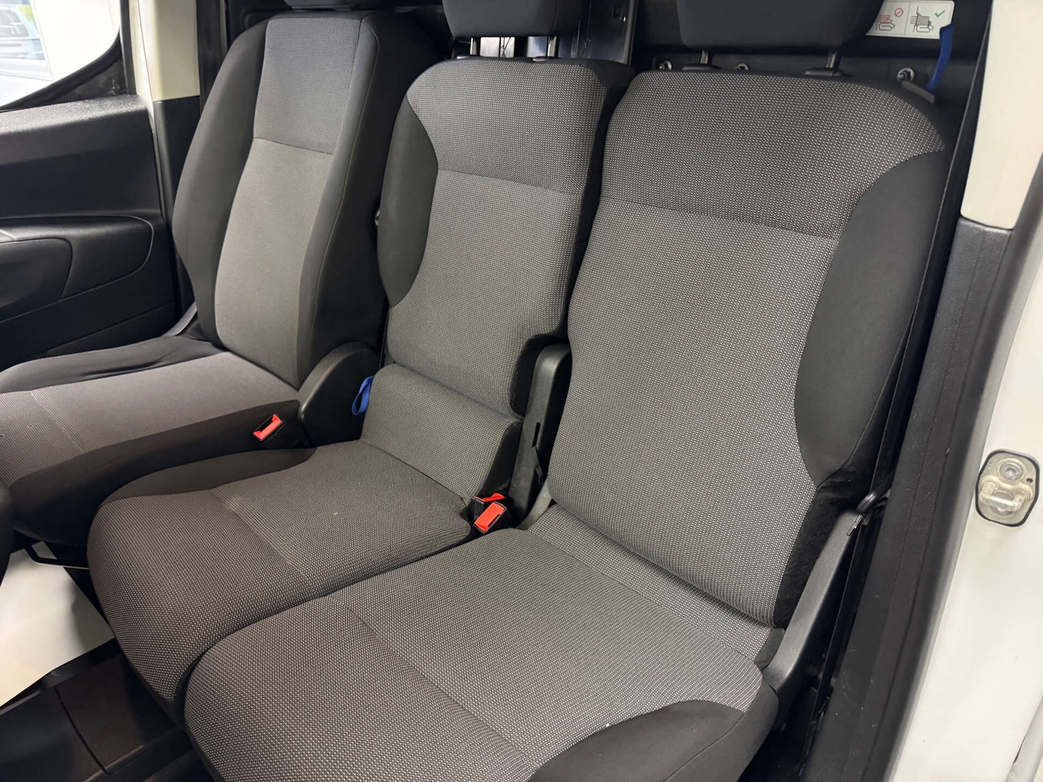 Used Peugeot Partner 2019 for sale - 77931006: Photo 19