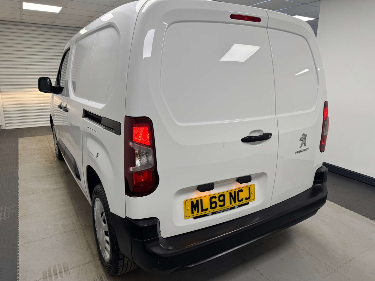 Used Peugeot Partner 2019 for sale - 77931006: Photo 24