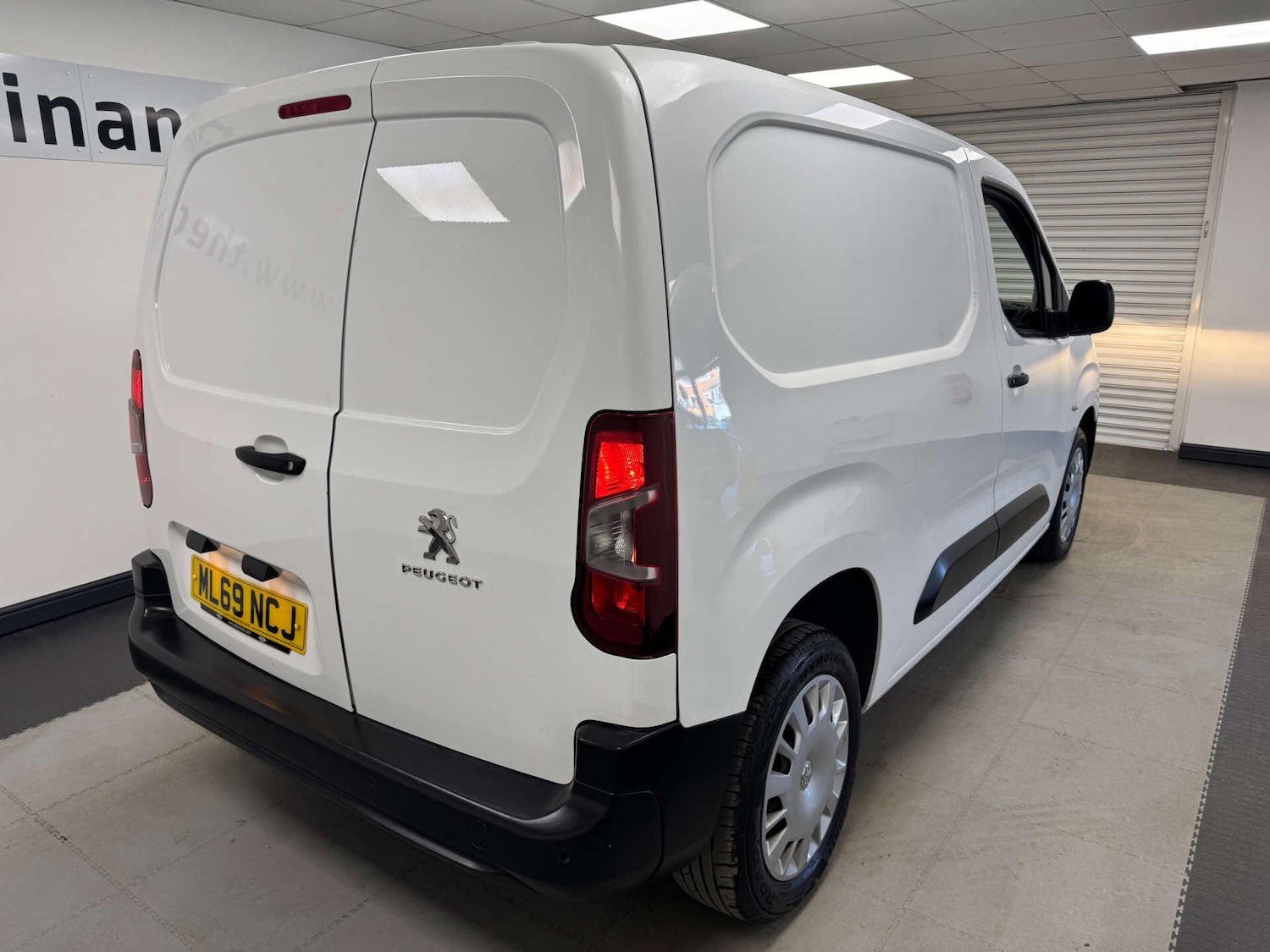 Used Peugeot Partner 2019 for sale - 77931006: Photo 29