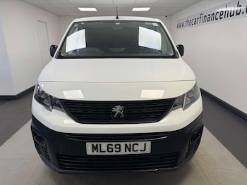 Used Peugeot Partner 2019 for sale - 77931006: Photo