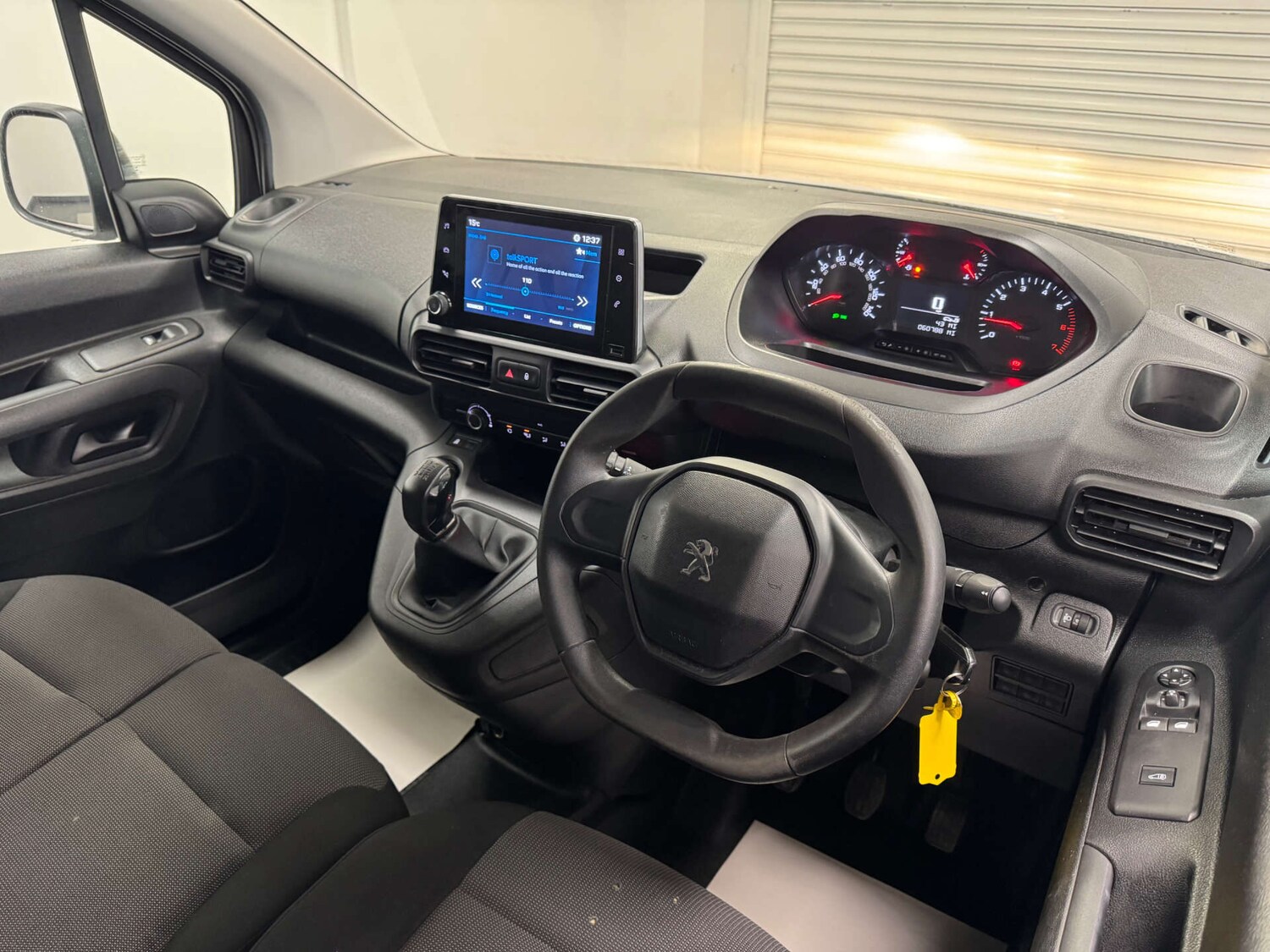 Used Peugeot Partner 2019 for sale - 77931006: Photo 32