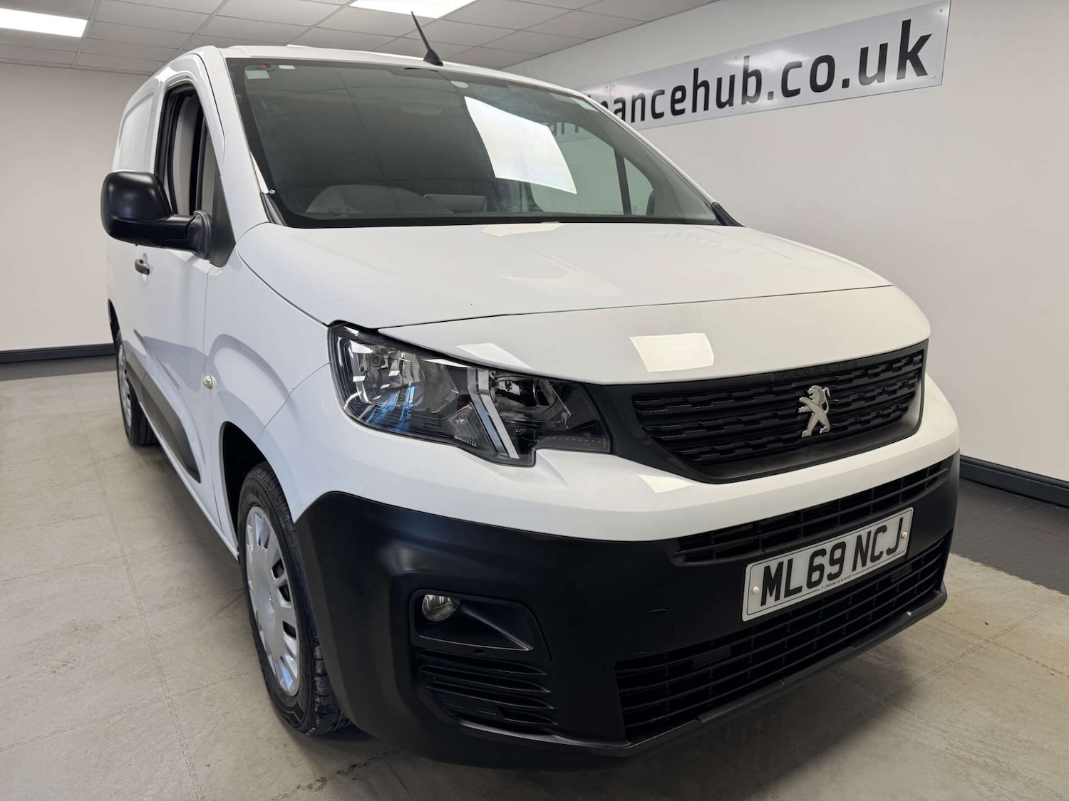 Used Peugeot Partner 2019 for sale - 77931006: Photo 4