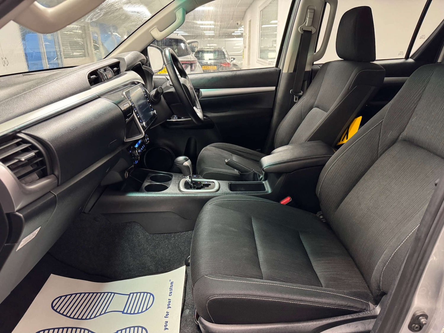 Used Toyota Hilux 2021 for sale - 77145119: Photo 17