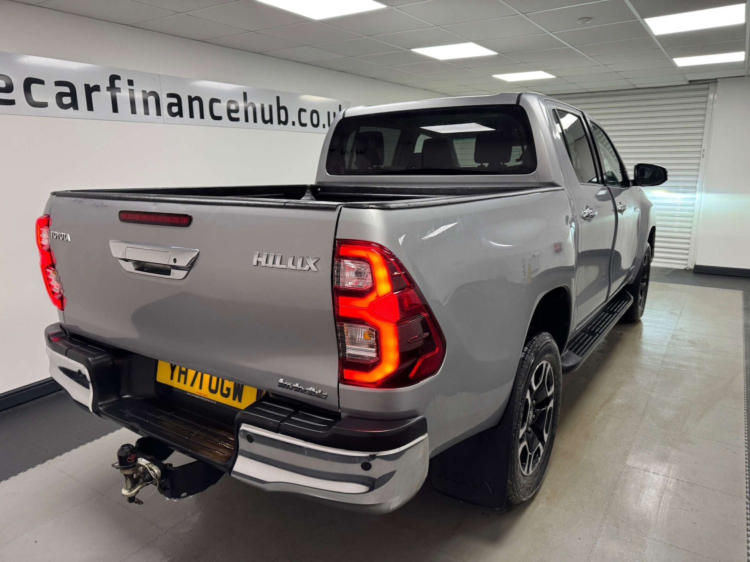 Used Toyota Hilux 2021 for sale - 77145119: Photo 27