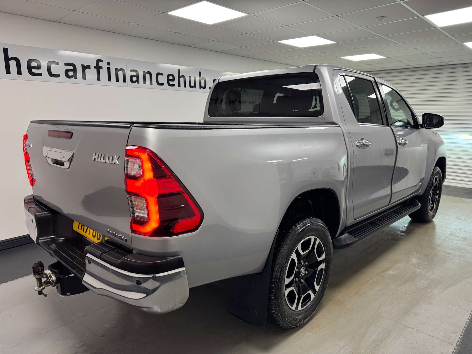 Used Toyota Hilux 2021 for sale - 77145119: Photo 28