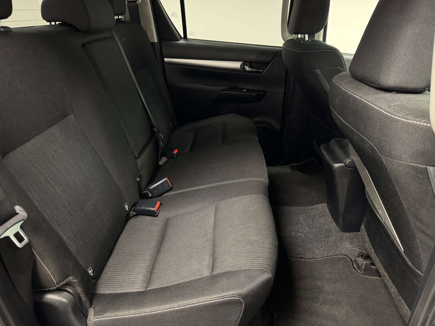 Used Toyota Hilux 2021 for sale - 77145119: Photo 31