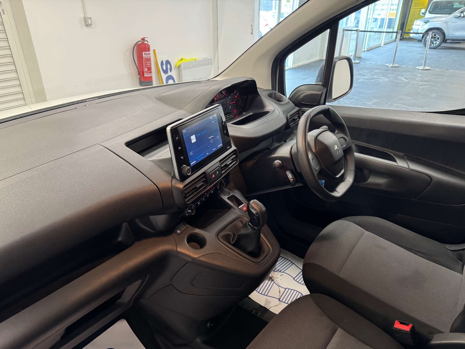 Used Peugeot Partner 2019 for sale - 77716310: Photo 11