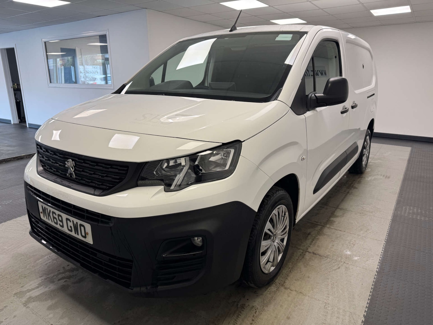 Used Peugeot Partner 2019 for sale - 77716310: Photo 5