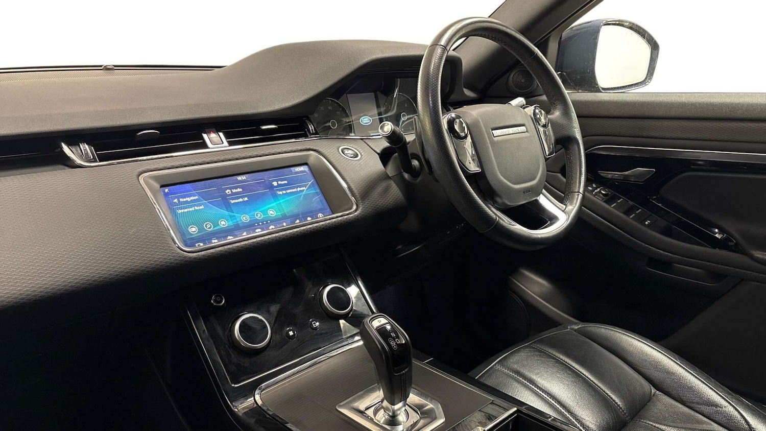 Used Land Rover Range Rover Evoque 2019 for sale - 77641816: Photo 2